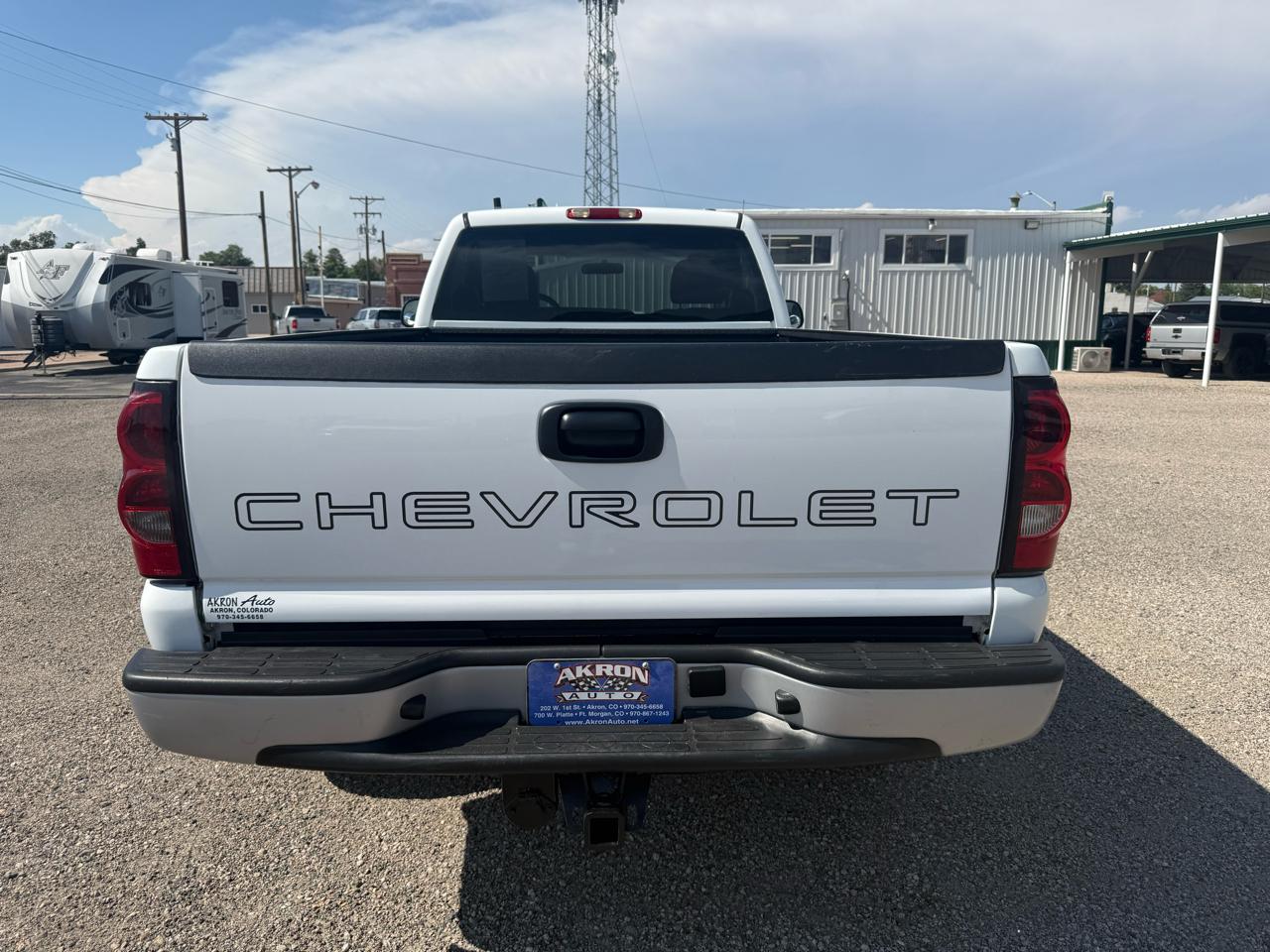Chevrolet Silverado 2500HD Work Truck Long Bed 4WD 2004