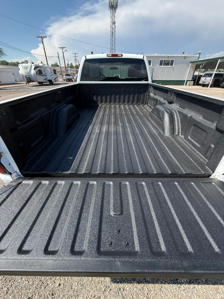 Chevrolet Silverado 2500HD Work Truck Long Bed 4WD 2004