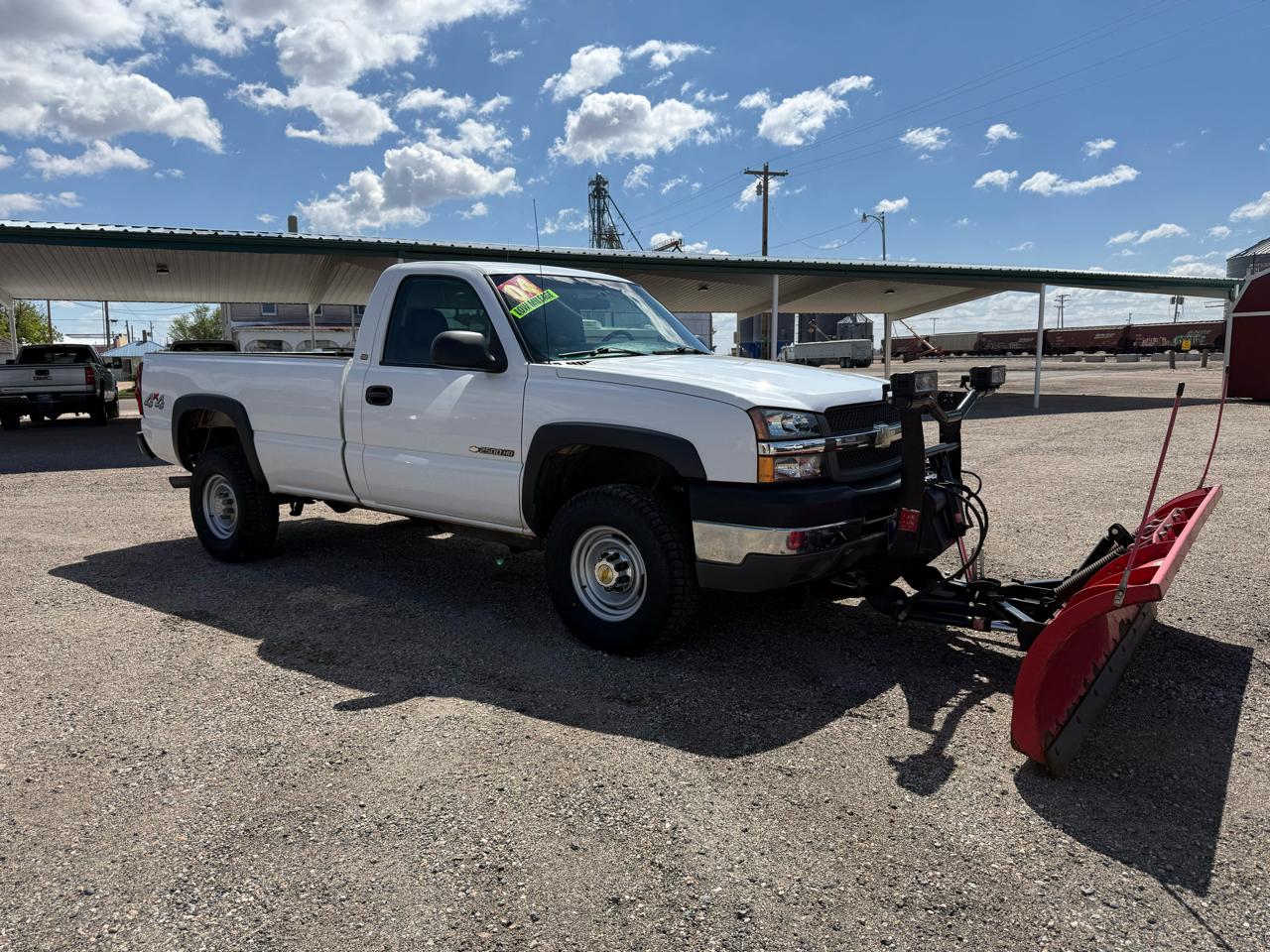 Chevrolet Silverado 2500HD Work Truck Long Bed 4WD 2004