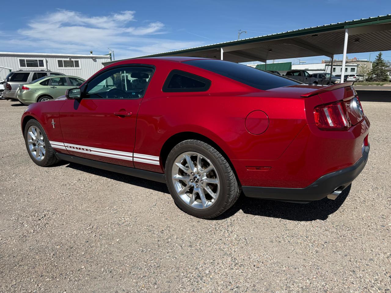 Ford Mustang V6 Coupe 2011