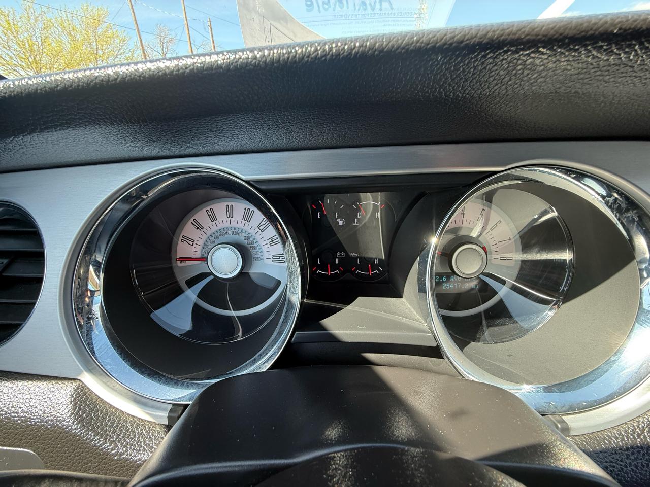 Ford Mustang V6 Coupe 2011