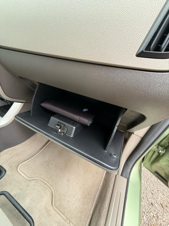 Ford Focus SE Sedan 2008