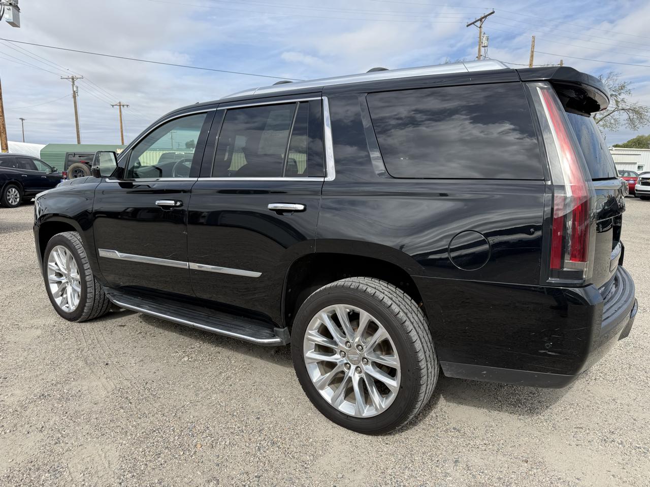 Cadillac Escalade 4WD 4dr Luxury 2017