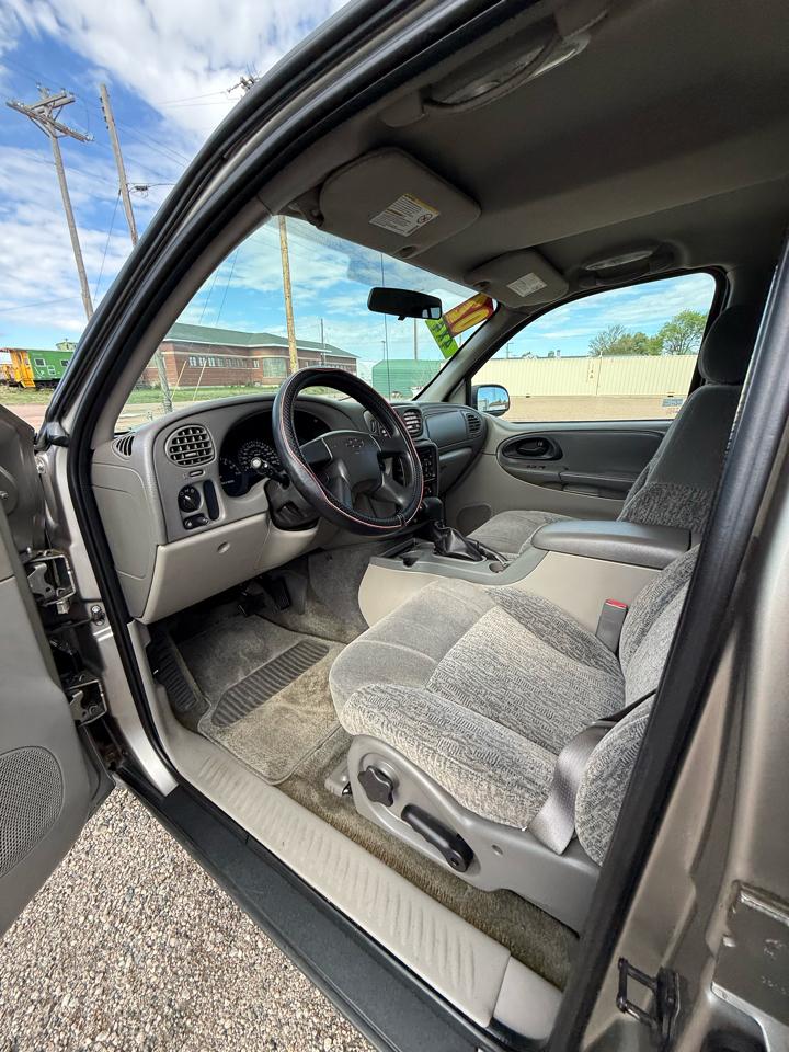 Chevrolet TrailBlazer LS 4WD 2002