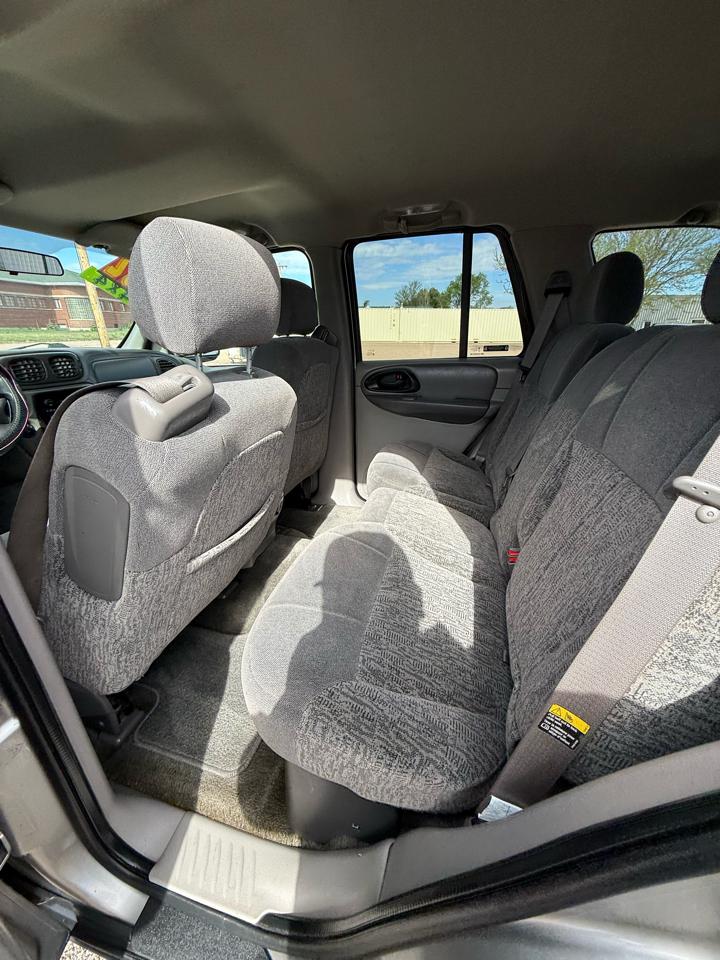 Chevrolet TrailBlazer LS 4WD 2002