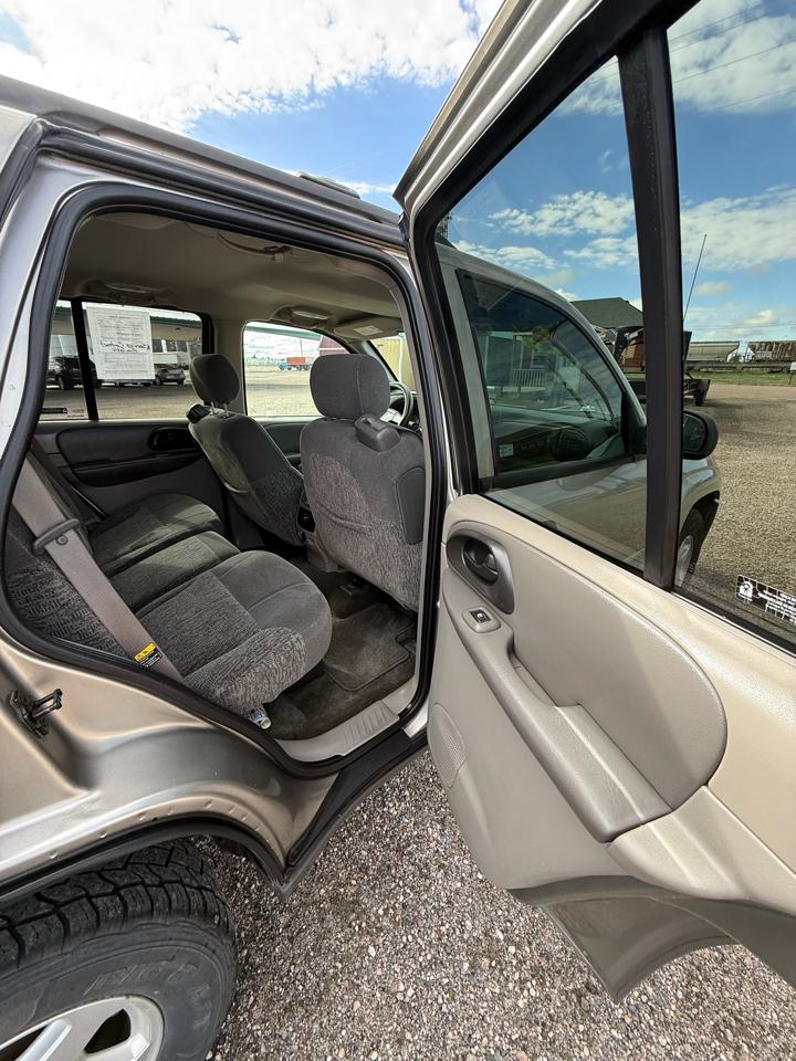Chevrolet TrailBlazer LS 4WD 2002