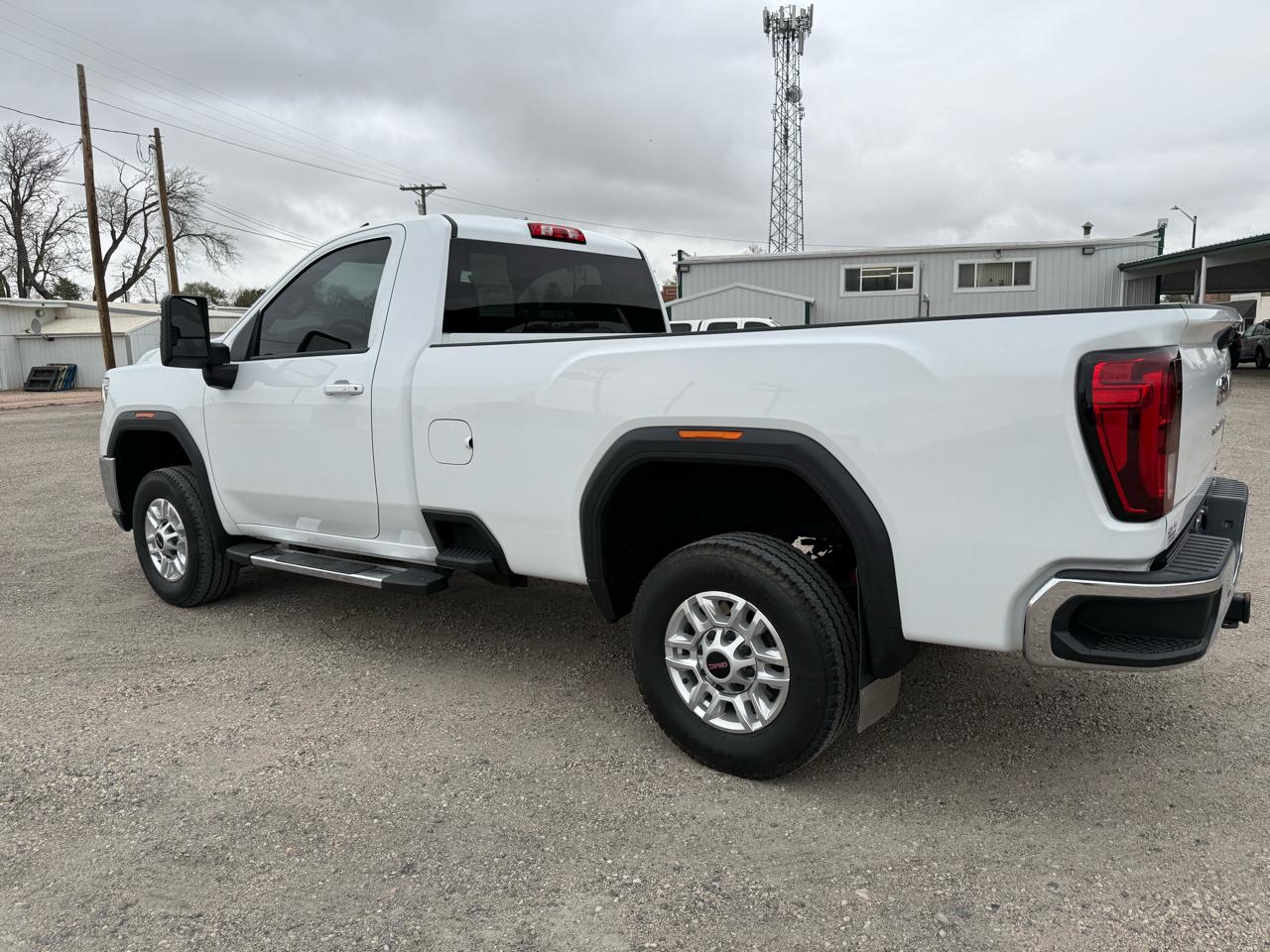GMC Sierra 2500HD SLE Regular Cab 4WD 2022