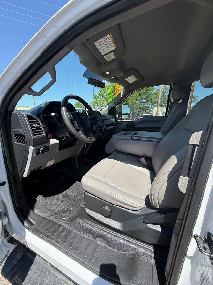 Ford F-250 SD XL SuperCab Long Bed 4WD 2017