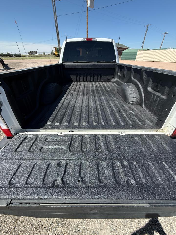 Ford F-250 SD XL SuperCab Long Bed 4WD 2017