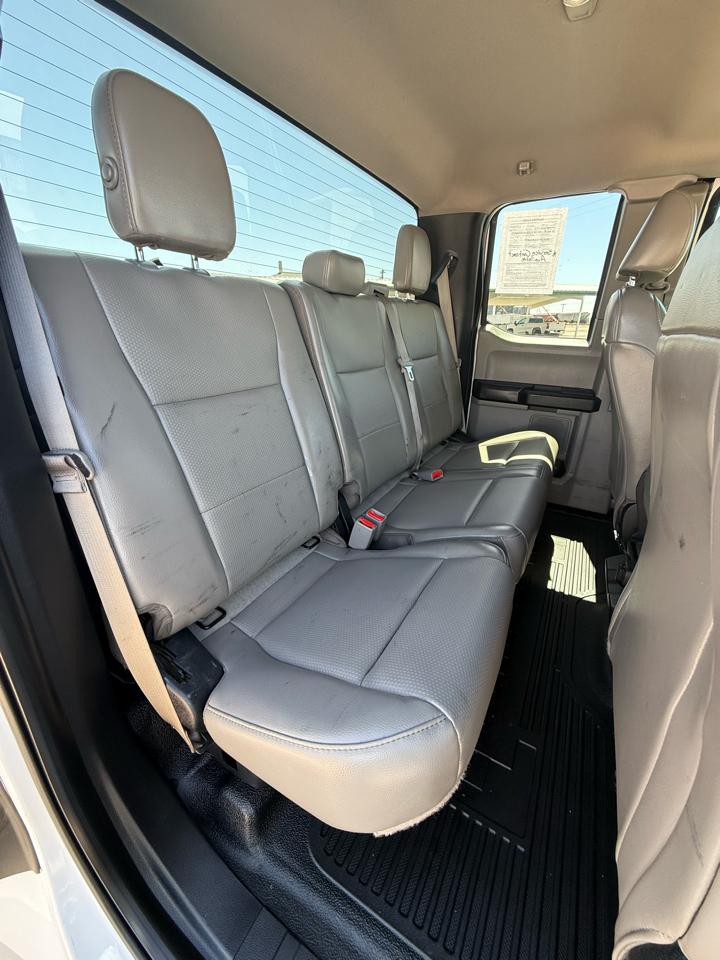 Ford F-250 SD XL SuperCab Long Bed 4WD 2017