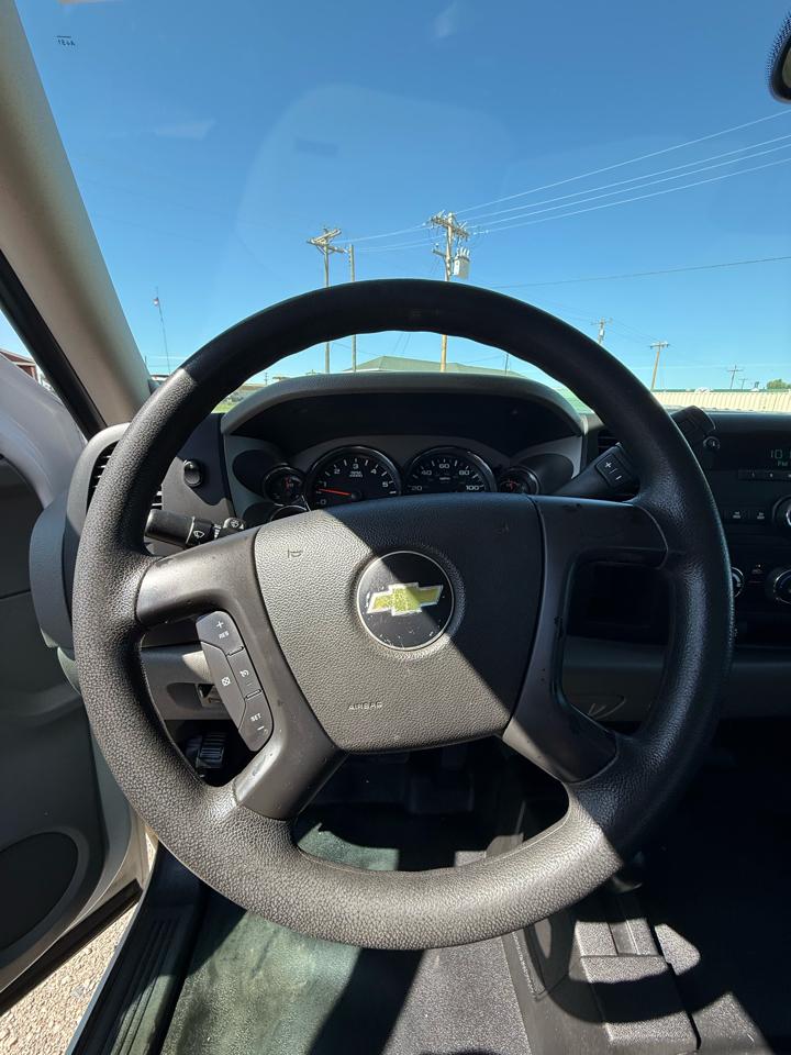 Chevrolet Silverado 2500HD Work Truck Ext. Cab 4WD 2012