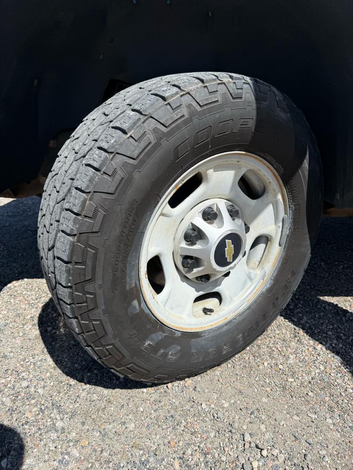 Chevrolet Silverado 2500HD Work Truck Ext. Cab 4WD 2012