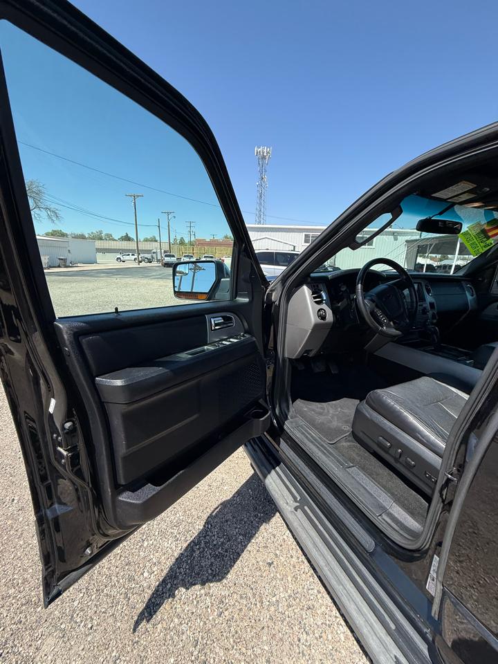 Ford Expedition XLT 4WD 2016