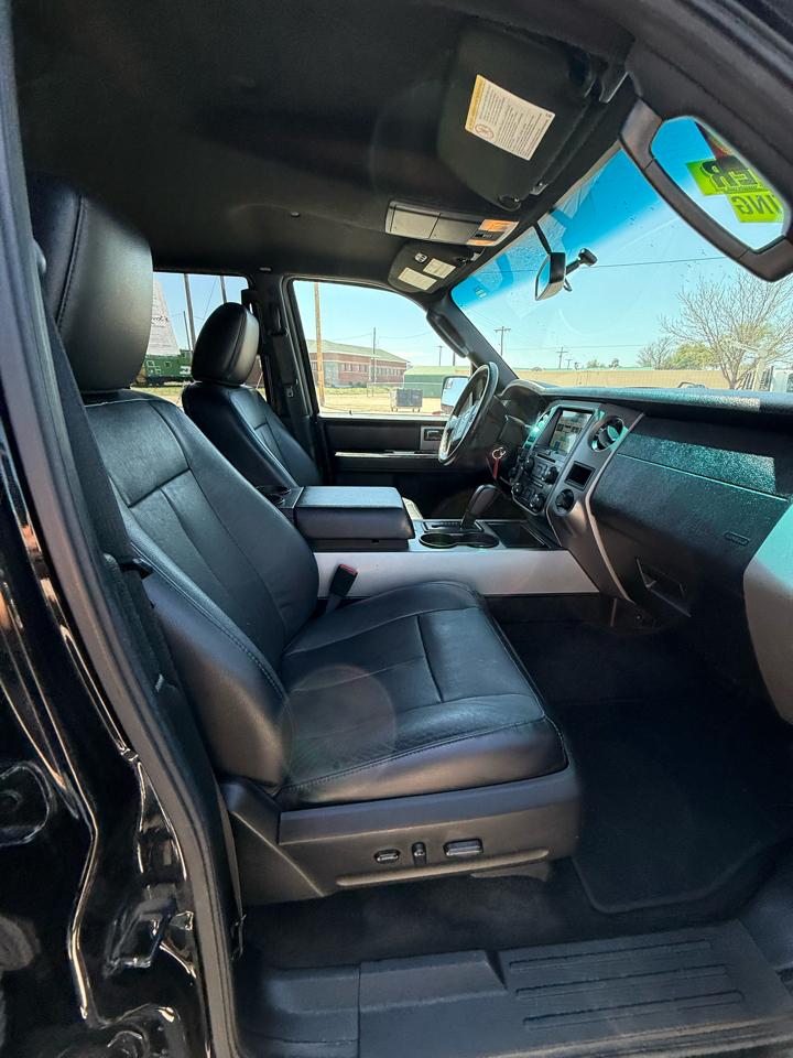 Ford Expedition XLT 4WD 2016