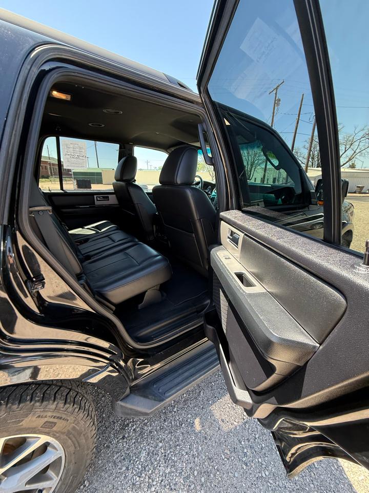 Ford Expedition XLT 4WD 2016