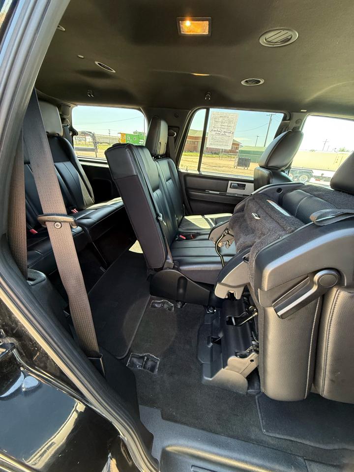Ford Expedition XLT 4WD 2016