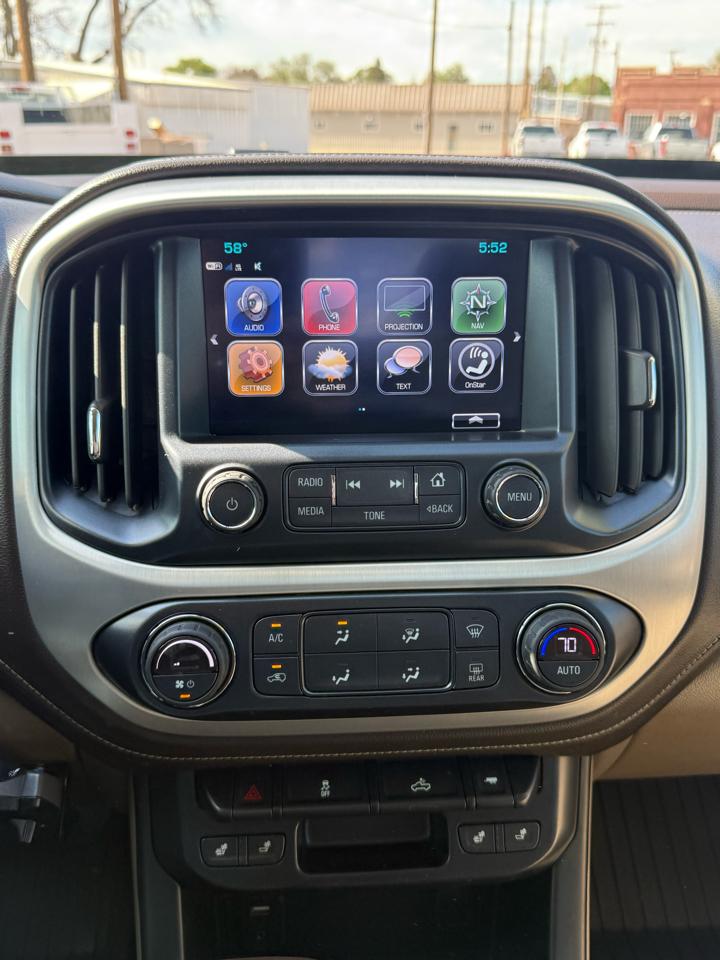 GMC Canyon SLT Crew Cab 4WD Short Box 2017