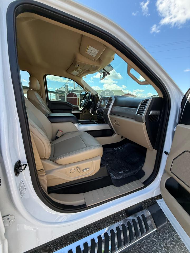Ford F-350 SD Lariat Crew Cab Short Bed 4WD 2017