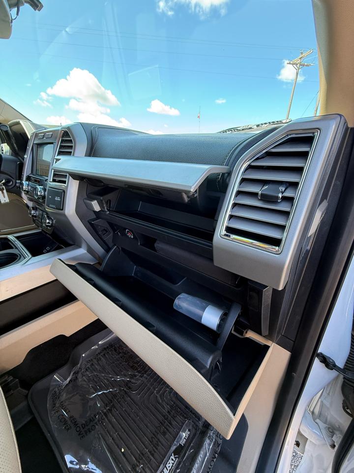 Ford F-350 SD Lariat Crew Cab Short Bed 4WD 2017