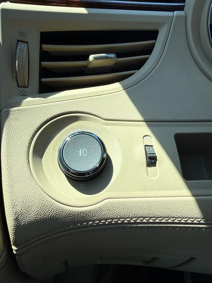Buick LaCrosse Premium Package 1, w/Leather 2012