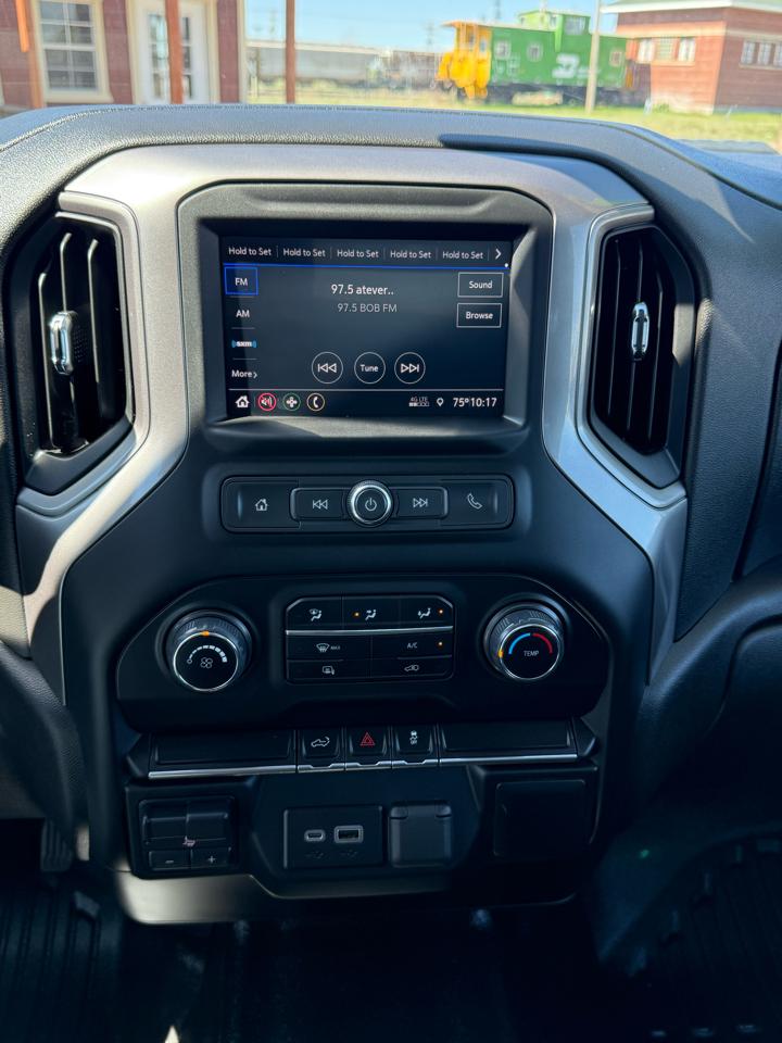 Chevrolet Silverado 2500HD Work Truck Regular Cab 4WD 2023