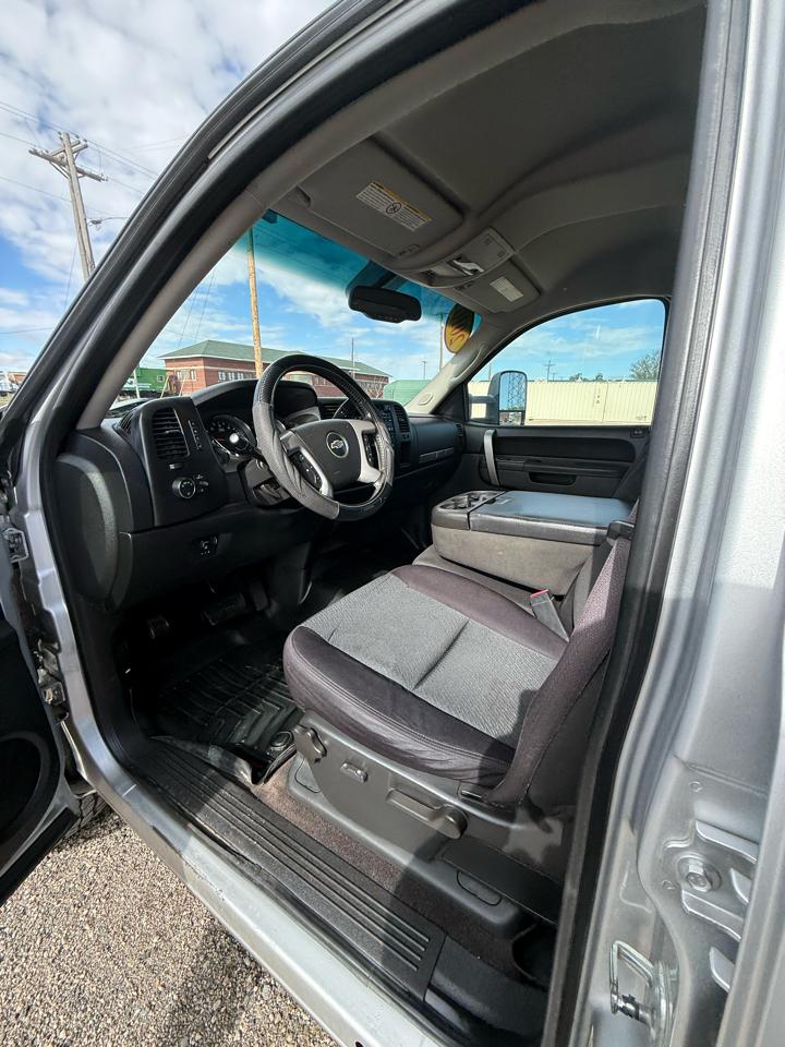 Chevrolet Silverado 3500HD LT1 Crew Cab 4WD 2010
