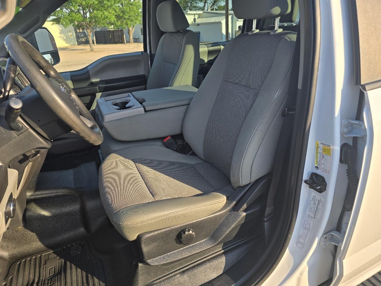 Ford F-350 SD XL Crew Cab Long Bed 4WD 2020