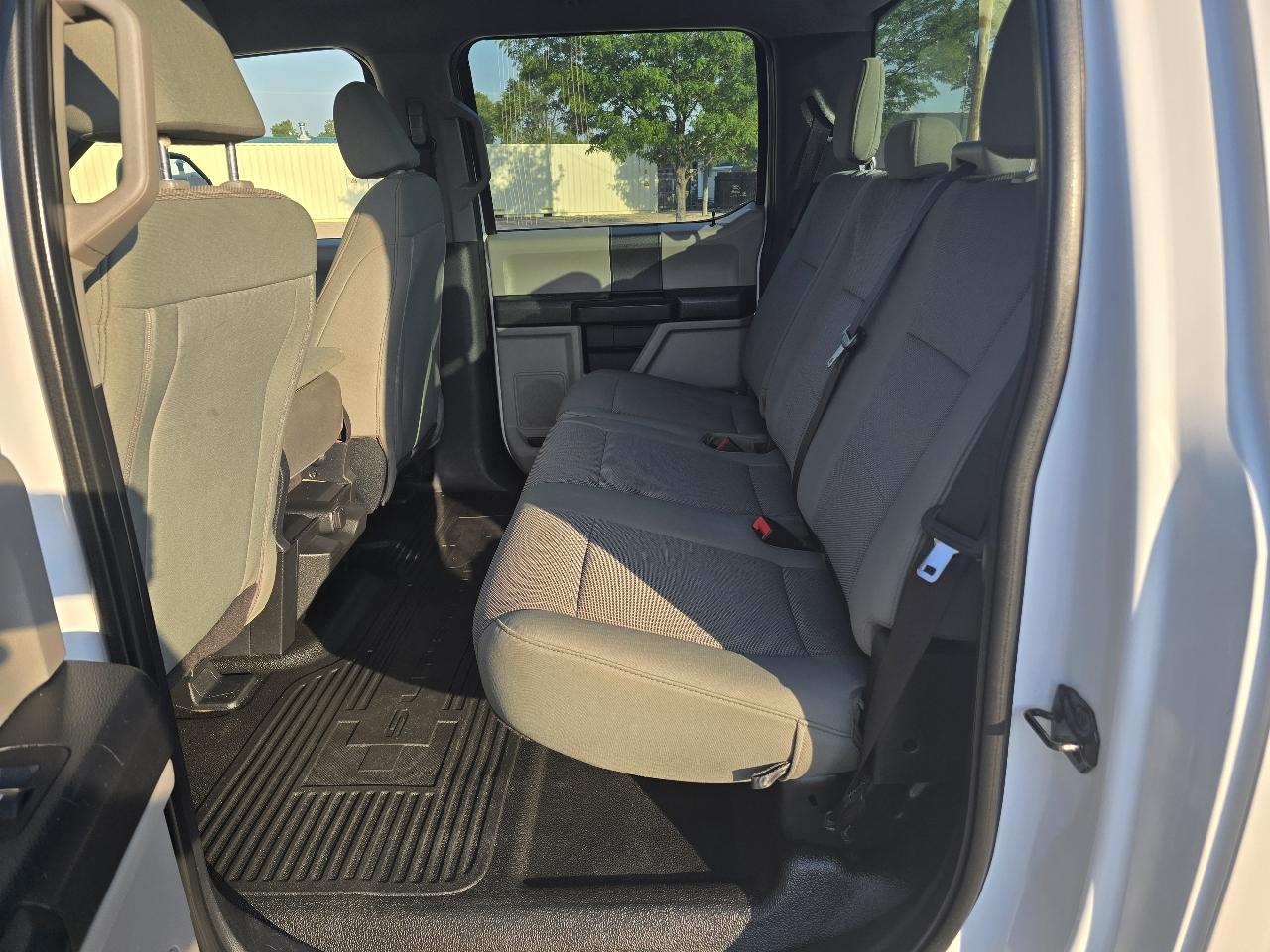 Ford F-350 SD XL Crew Cab Long Bed 4WD 2020