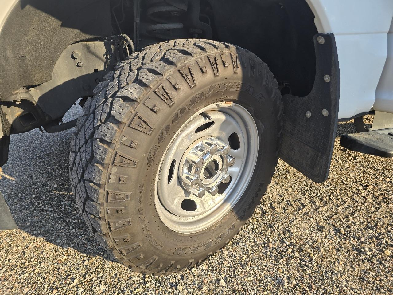 Ford F-350 SD XL Crew Cab Long Bed 4WD 2020