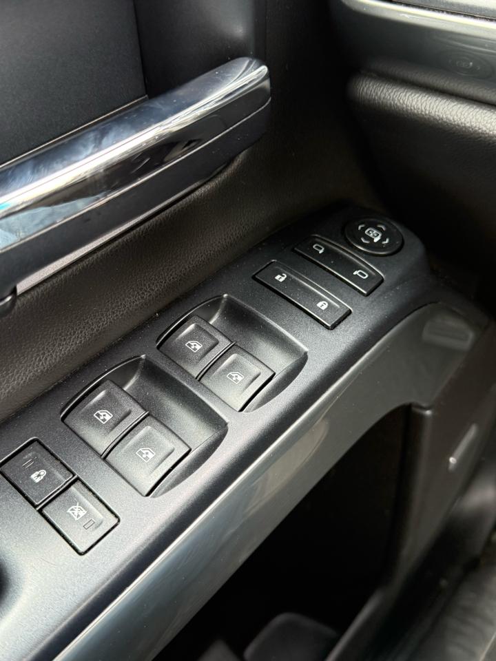 Chevrolet Silverado 1500 1LT Crew Cab 4WD 2014