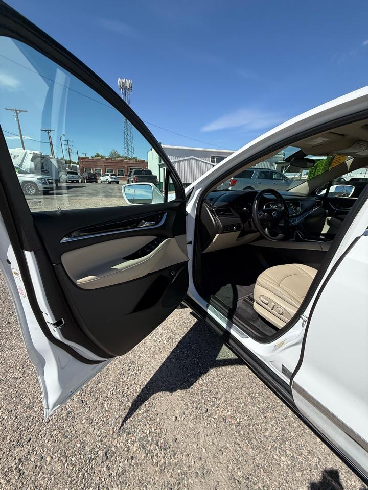 Buick Enclave Essence AWD 2019