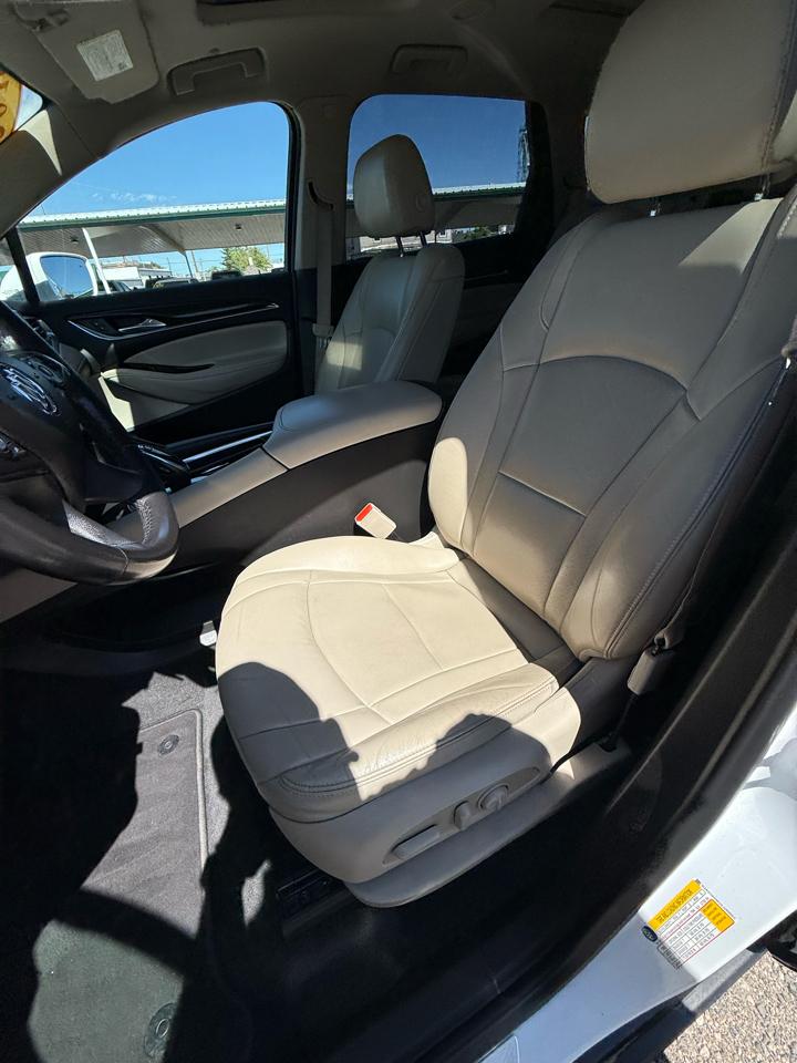 Buick Enclave Essence AWD 2019