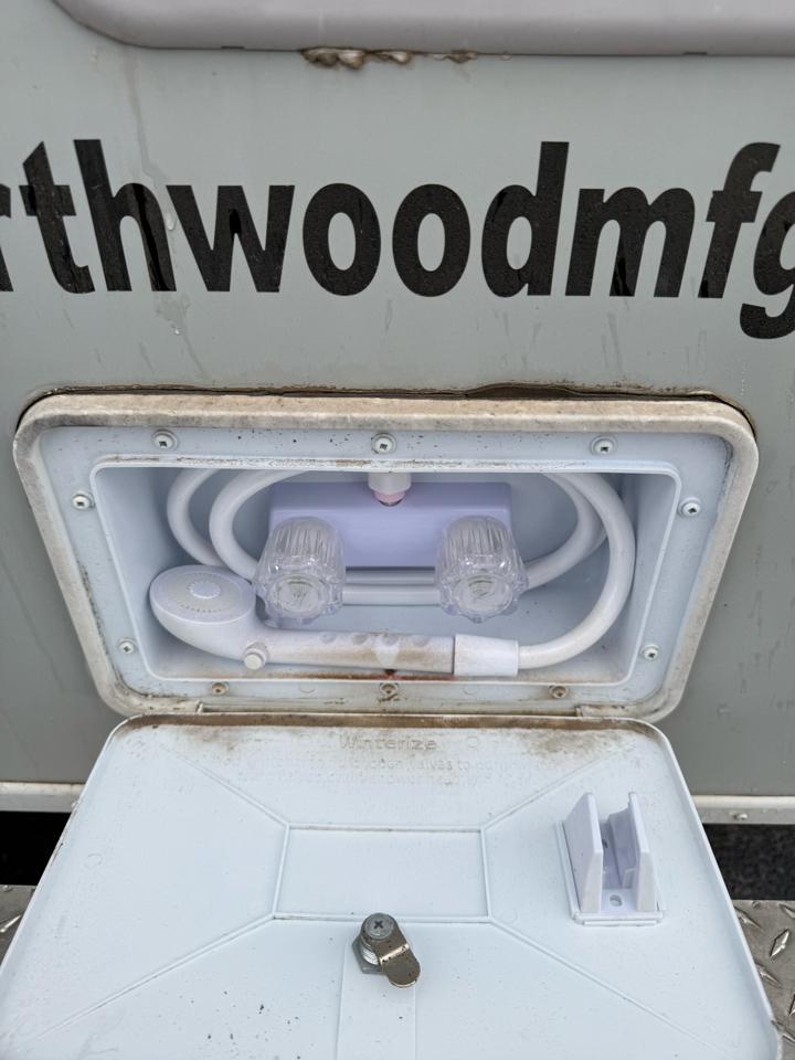 Northwood Manufacturing Arctic Fox  2020