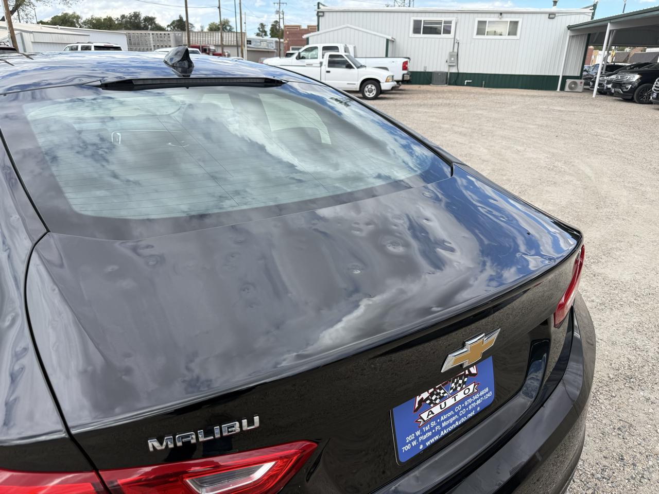 Chevrolet Malibu 4dr Sdn LT w/1LT 2017