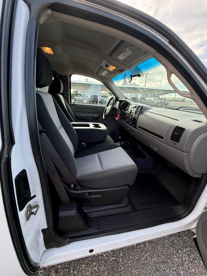 Chevrolet Silverado 1500 Work Truck Ext. Cab Short Bed 4WD 2009