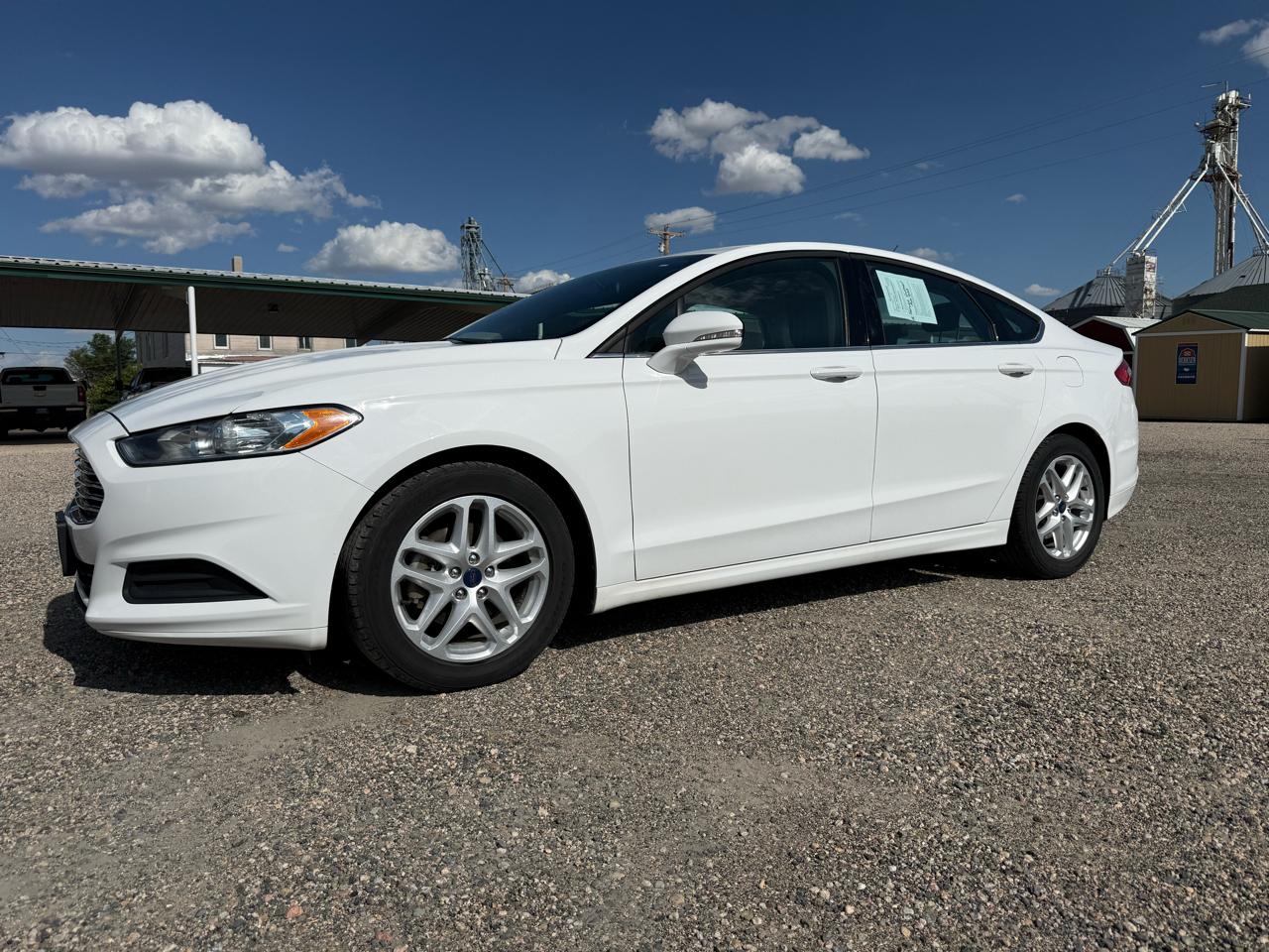 Ford Fusion SE 2016