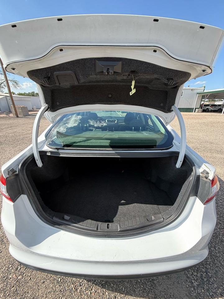 Ford Fusion SE 2016