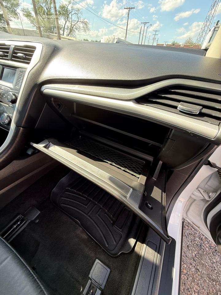 Ford Fusion SE 2016