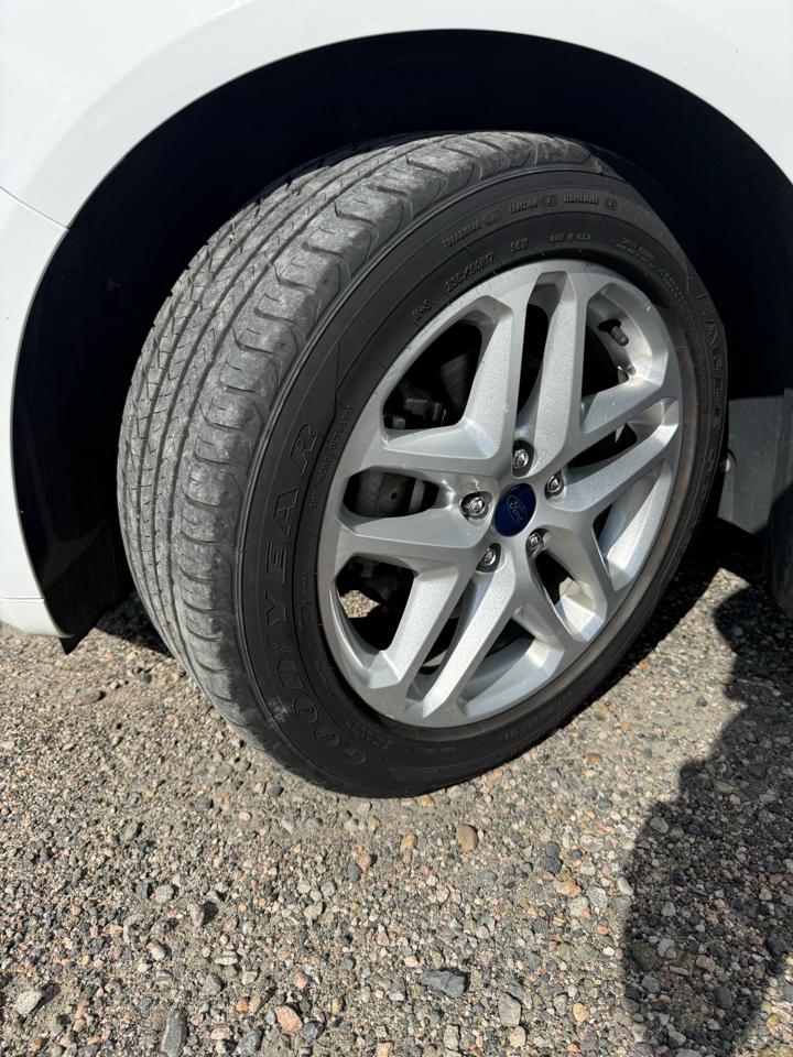 Ford Fusion SE 2016