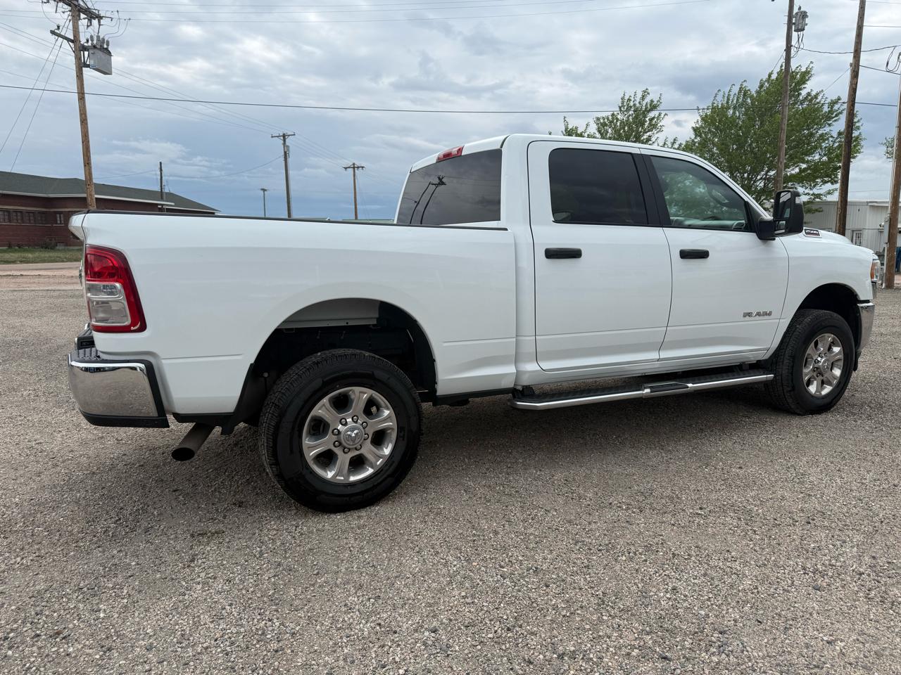 RAM 2500  2024