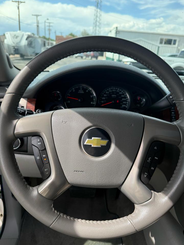 Chevrolet Tahoe LTZ 4WD 2010