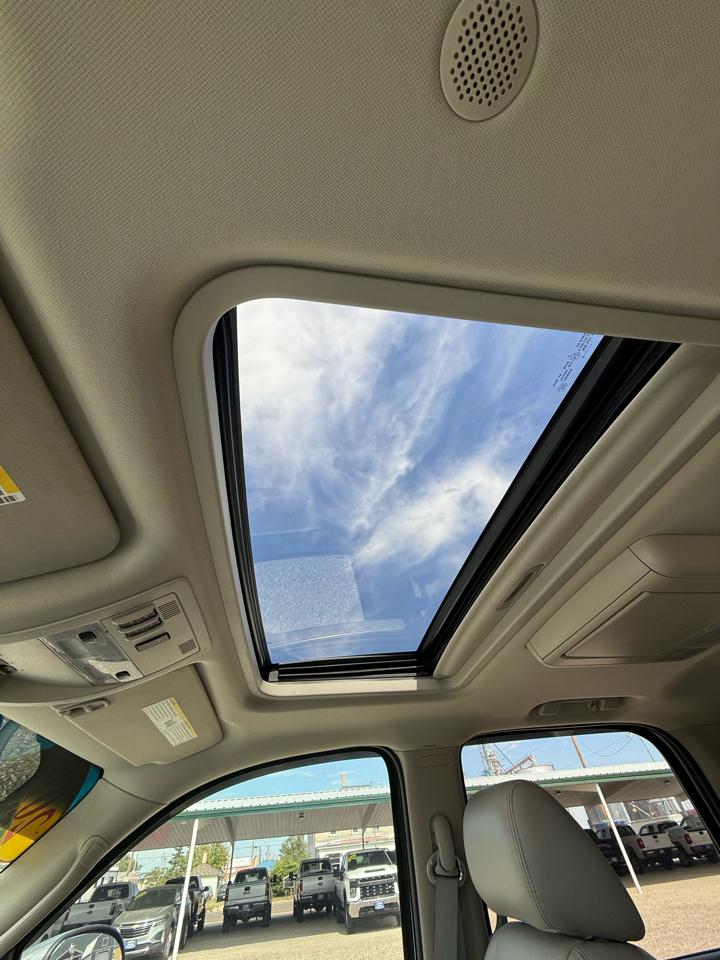 Chevrolet Tahoe LTZ 4WD 2010