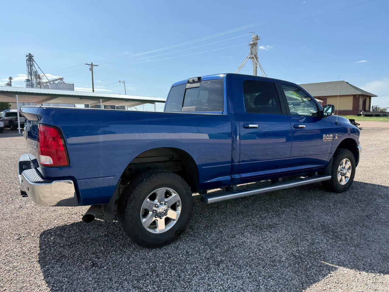 RAM 2500 SLT Crew Cab SWB 4WD 2015