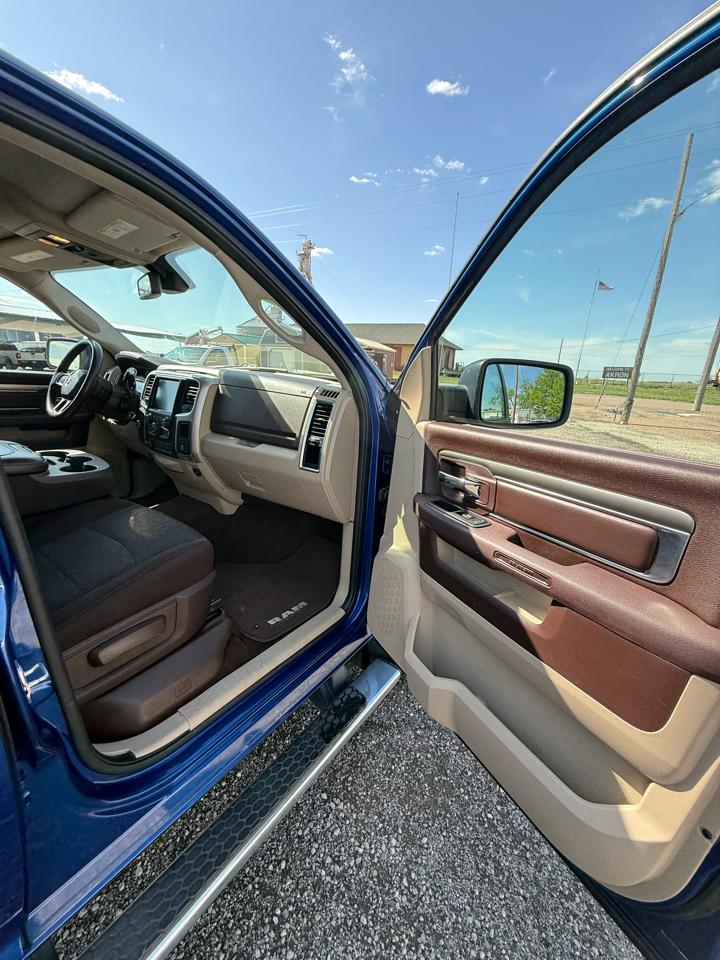RAM 2500 SLT Crew Cab SWB 4WD 2015