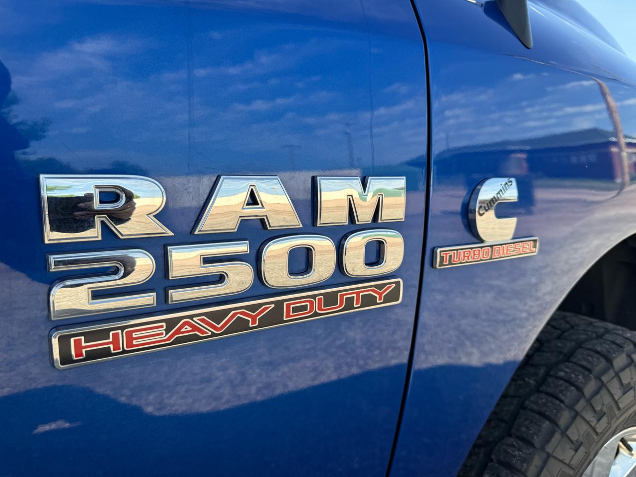 RAM 2500 SLT Crew Cab SWB 4WD 2015