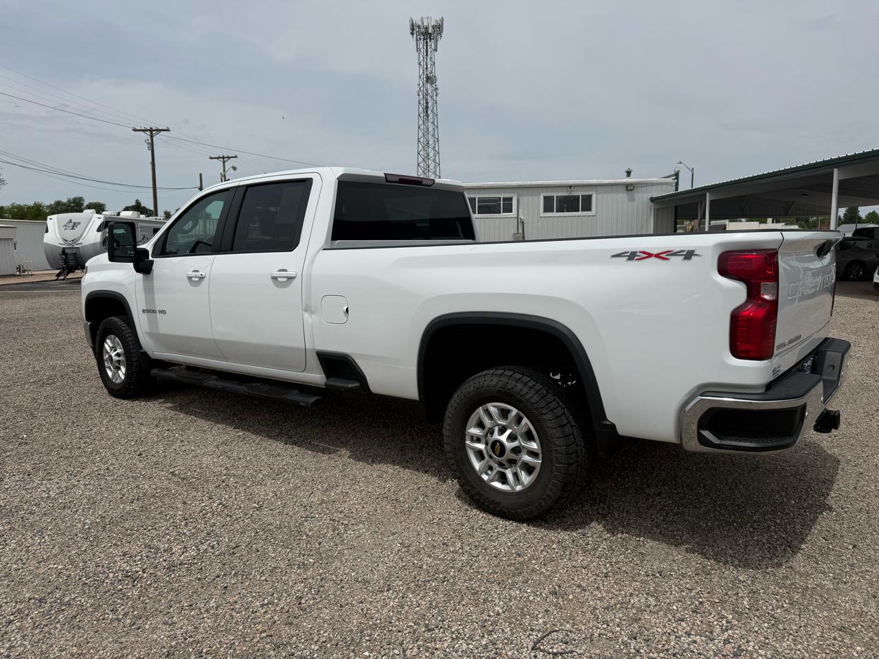 Chevrolet Silverado 2500HD LT Crew Cab Long Box 4WD 2023