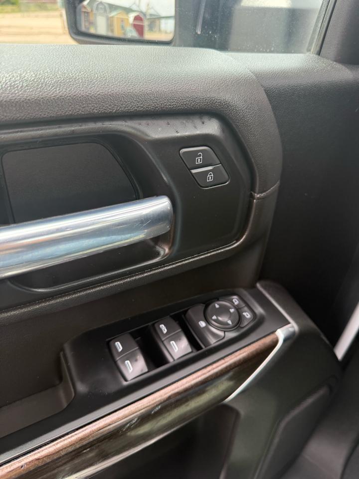 Chevrolet Silverado 2500HD LT Crew Cab Long Box 4WD 2023