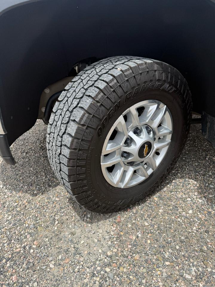 Chevrolet Silverado 2500HD LT Crew Cab Long Box 4WD 2023