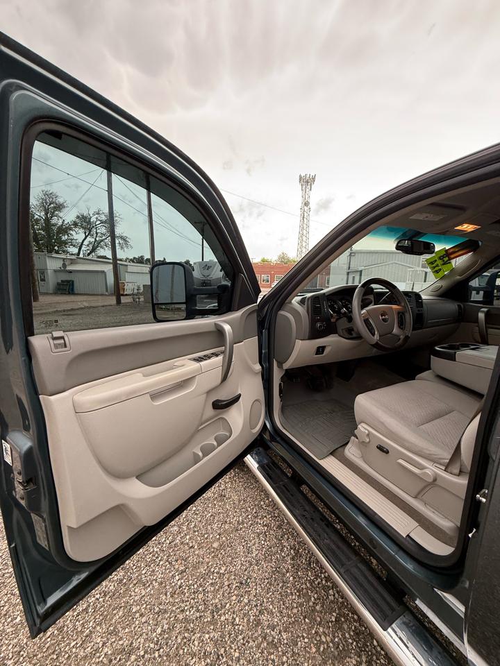 GMC Sierra 2500HD SLE Crew Cab 4WD 2014