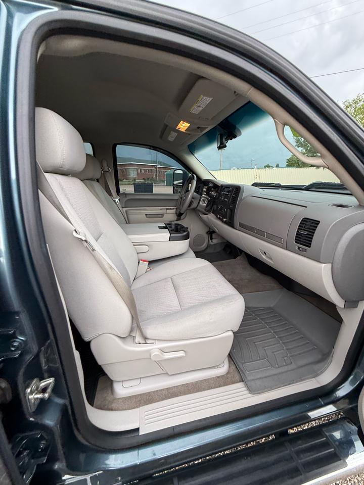 GMC Sierra 2500HD SLE Crew Cab 4WD 2014